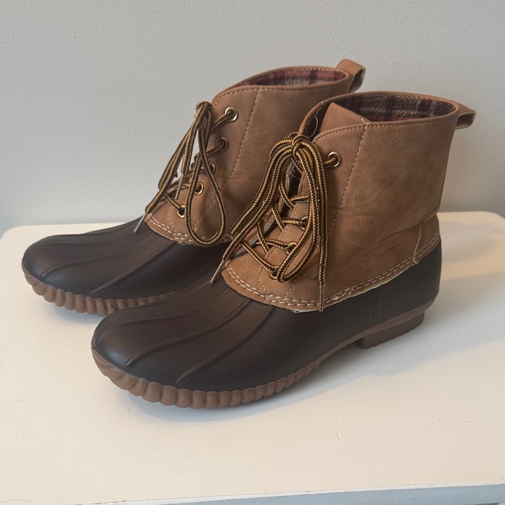 Henry Ferrera Two-Tone Women's Winter Boots